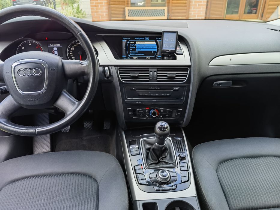 Audi A4 B8 Limuzină …Euro 5… 2,0 TDI 140 CP