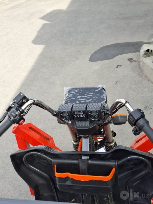 Muravey/ Motoroller