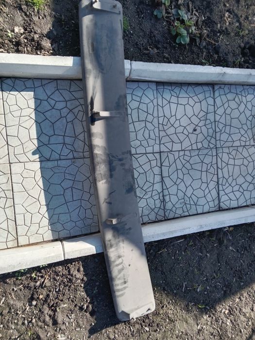 Спойлер на Тайота Королла