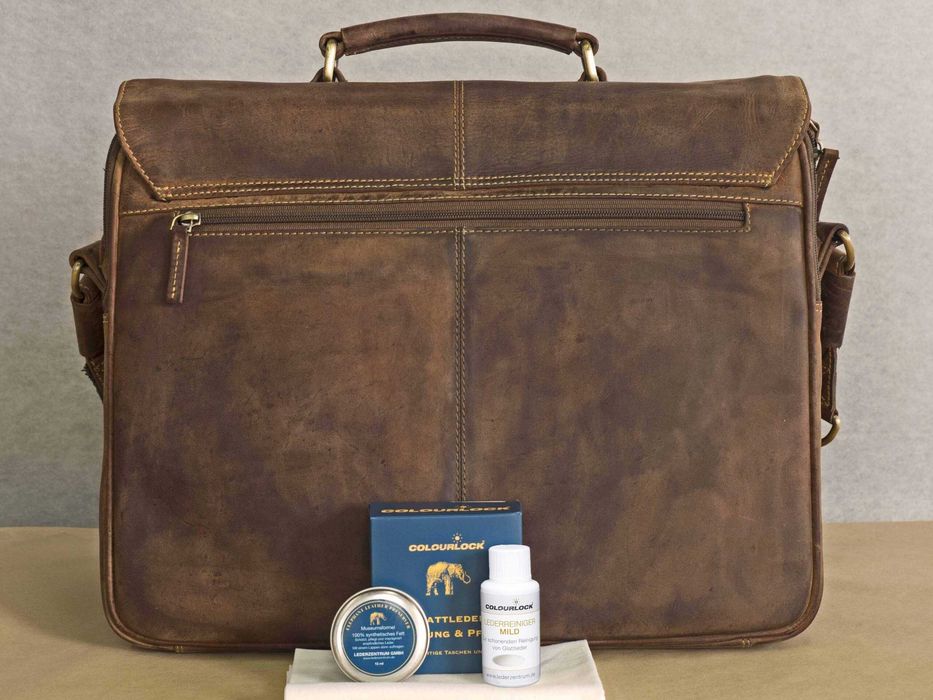 Комплект препарати за почистване и подхранване на чанти/куфари от кожа