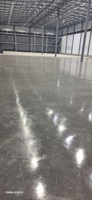 Styashka хизмати, стяжка, shlifovka, затирка