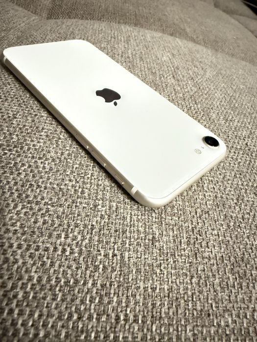 iPhone SE 2022 Gen 3