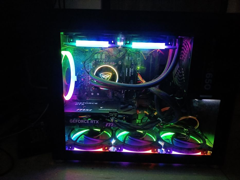 vand sistem i7 13700f 2x16gb 3200 ddr4 ssd 2tb nvme rtx 5060 8gb gddr7