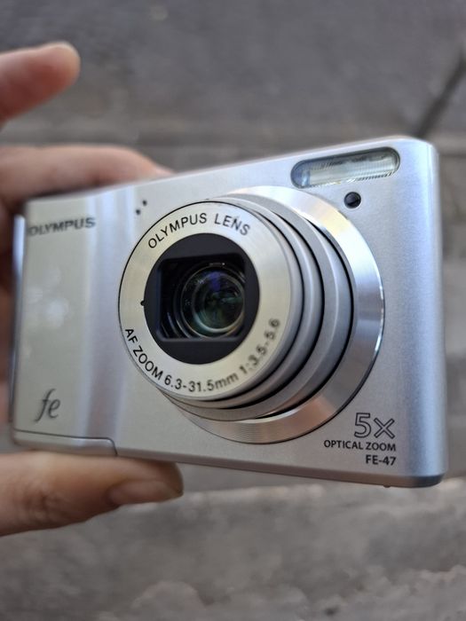 Компактен дигитален фотоапарат OLIMPUS FE 47