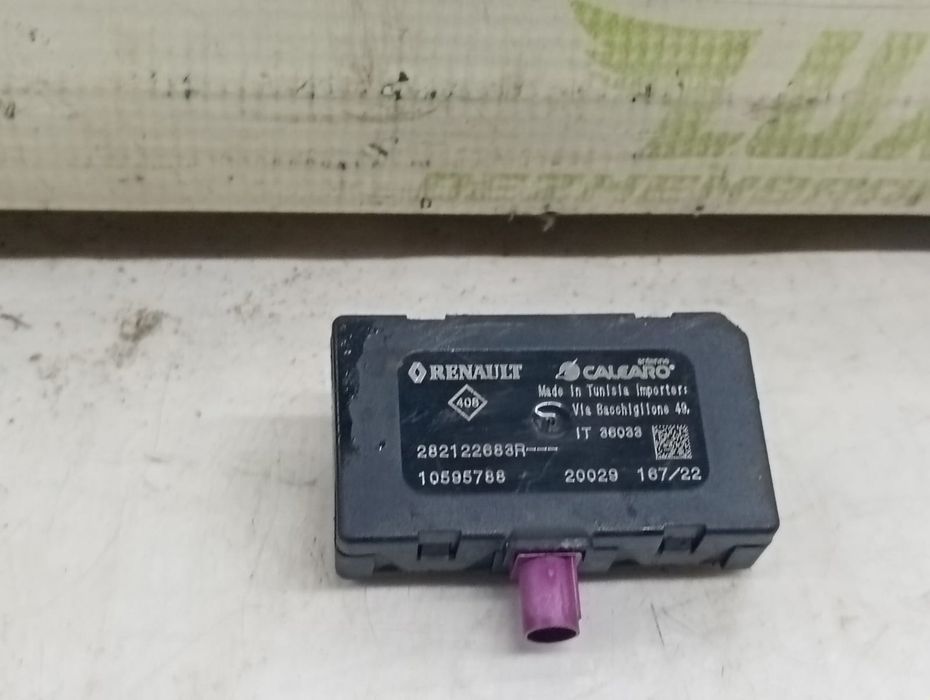 Amplificator antena 282122683R Dacia Logan 3 (2020 - 2024) 1.0 tce  H4D480 H4D480