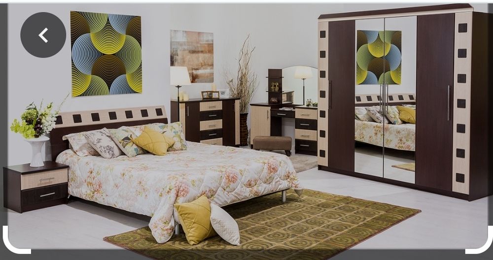 Продам спальный гарнитур