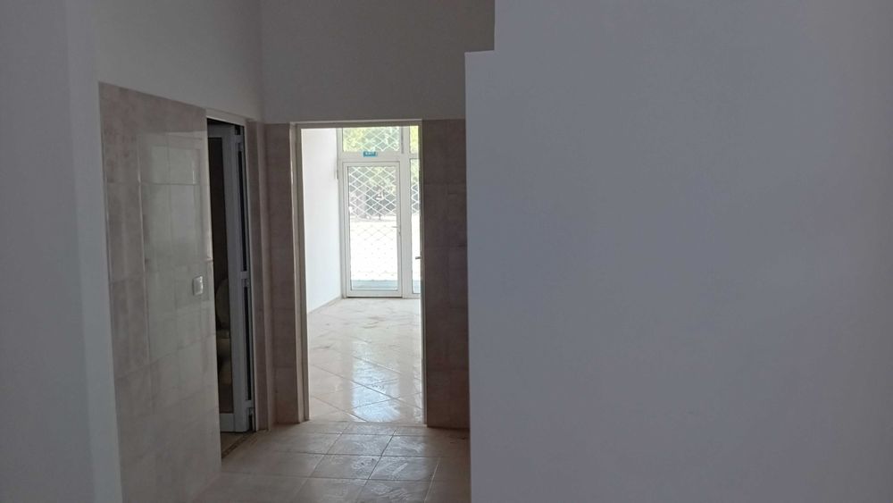 Дава се под наем Офис в Бургас, Победа - 148 кв.м за 550 € - Снимка #4