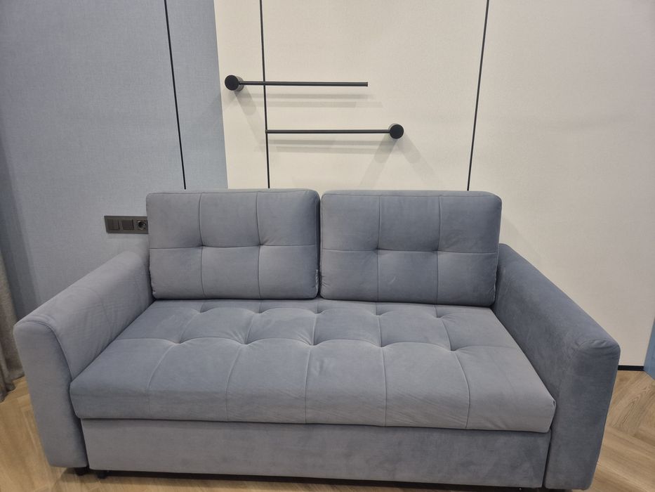 Продам диван новый