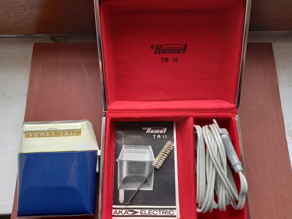 Aparat de bărbierit electric Komet TR 11