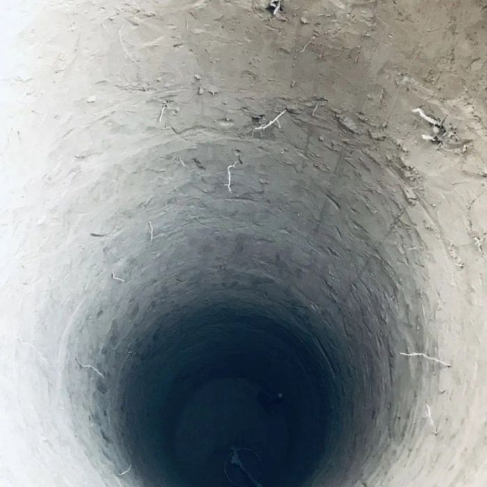 Urachi ura transheya qazish