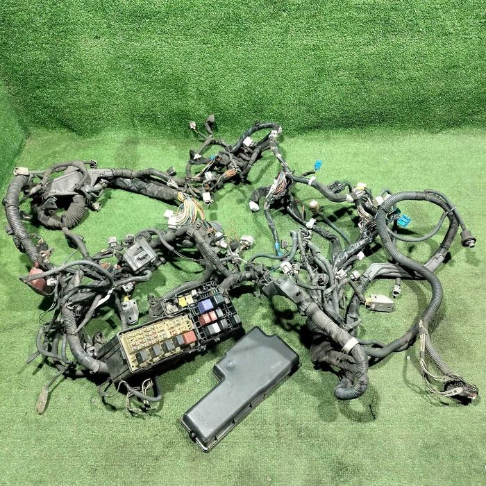 Продам Блок предохранителя коса Toyota Camry 30 / Lexus ES300 3.0