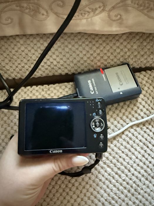 Canon Digital Ixus 75