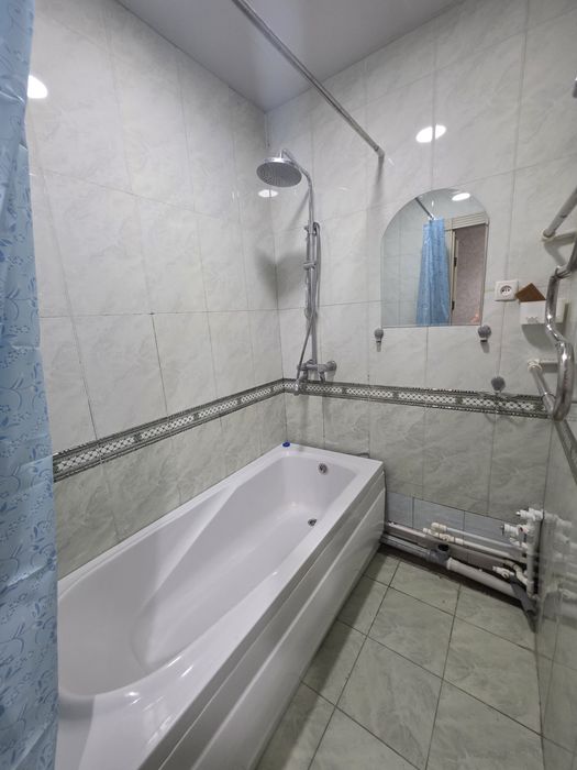 Продаётся 2в3/4/5 квартира на  Юнусабаде 19 квартал