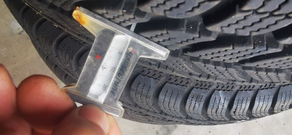 Vand  4 anvelope M+S 185/65/15  Debica  Frigo 2