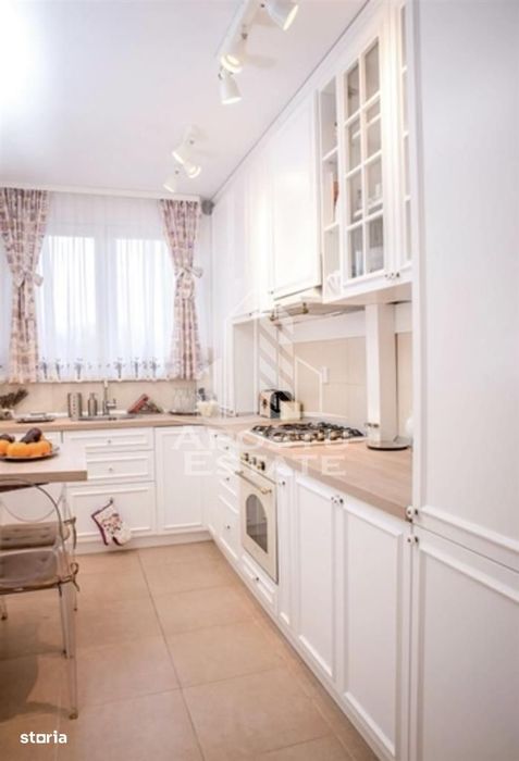 Apartament cu 2 camere decomandat zona Lipovei — fotografia 3