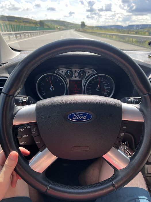 Vand Ford Focus mk2 TITANIUM facelift