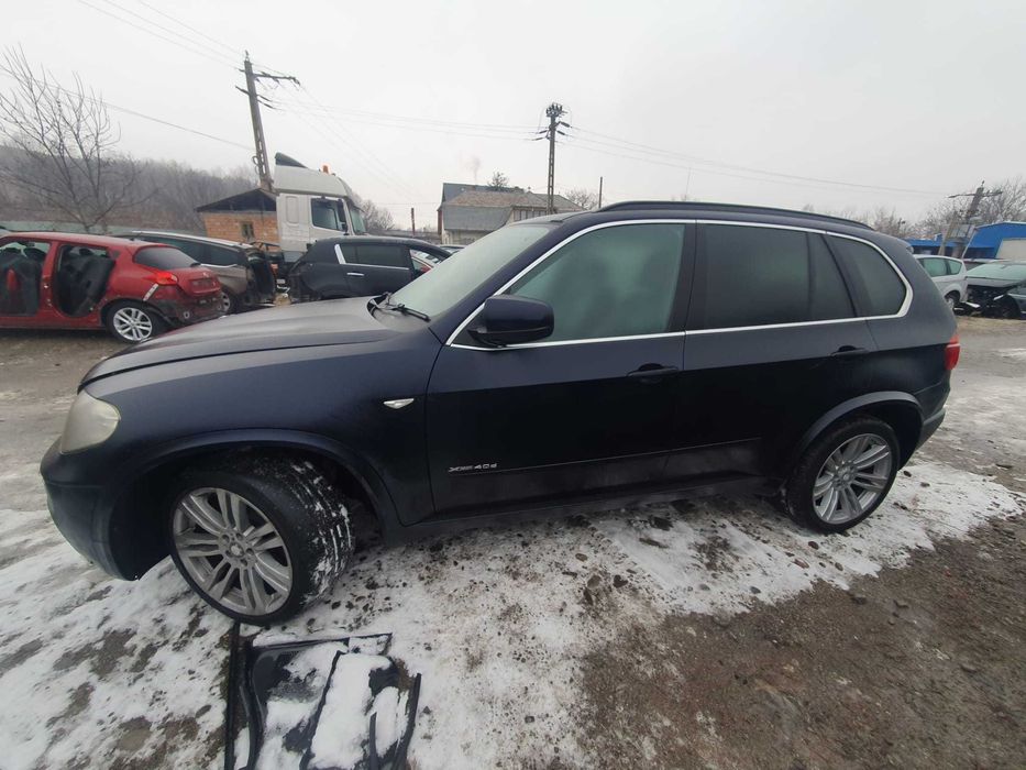 Dezmembrez BMW X5 XDrive 3.0 ( 4.0 ) d 2011