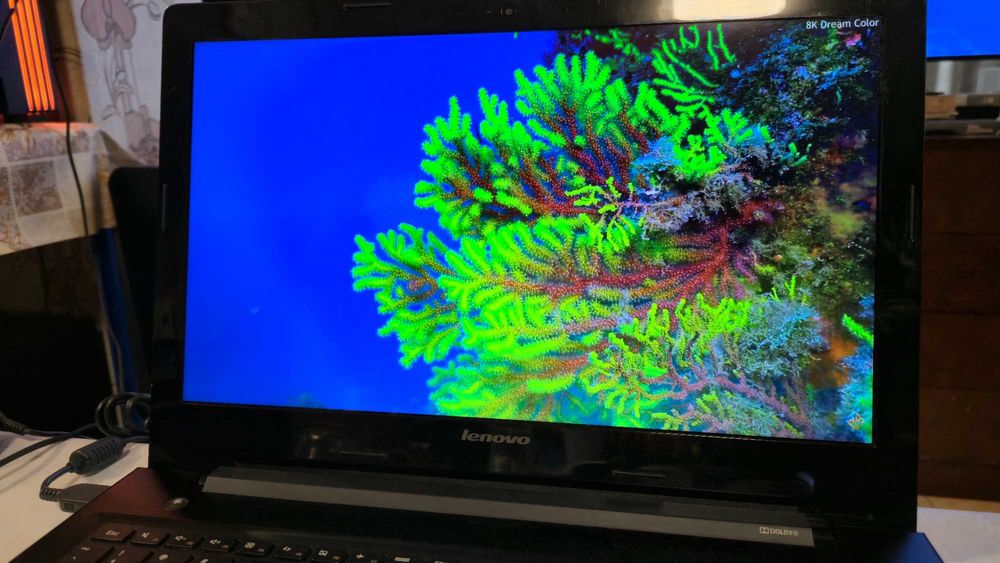 Lenovo inspiron Z50-70 Intel i7-4510U  2 GHz 3.10 GHz