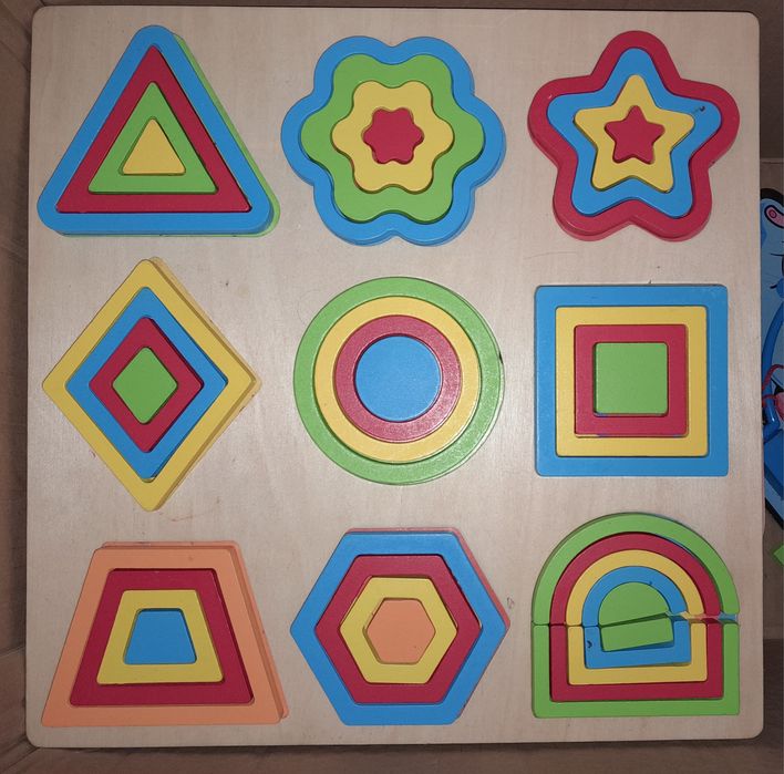 Развивающие игрушки