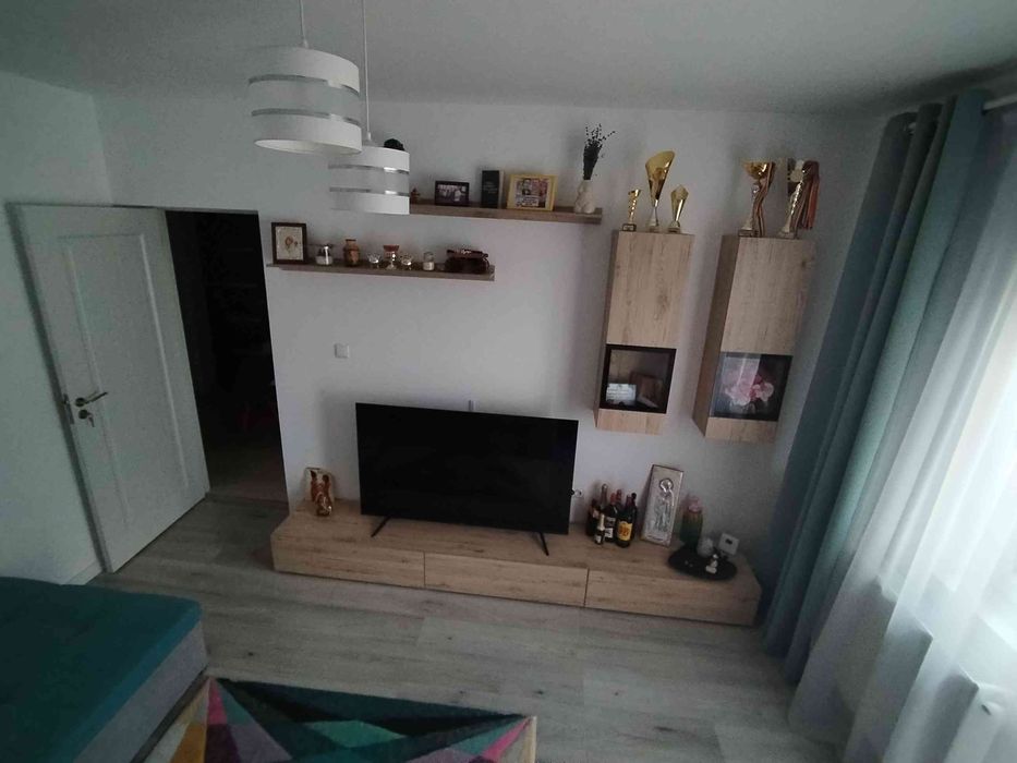 Apartament (de vânzare)