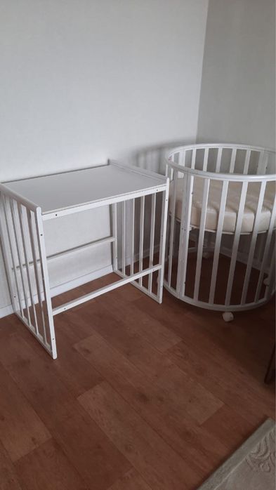 Продам детскую кроватку