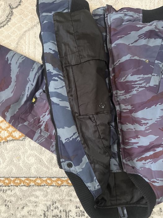 Продам толстовки ветровки