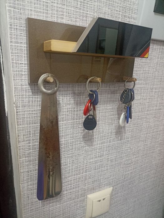 Ключница в прихожей