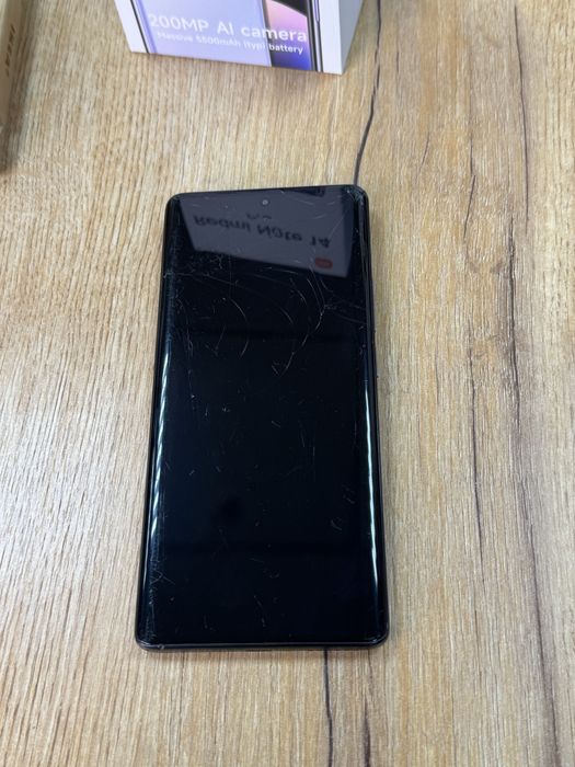 Redmi Note 14 pro 256  с трещиной