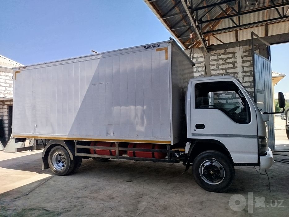 Isuzu avtobusdan terilgan mator karobka zadni moʻs avtobus 2007yil