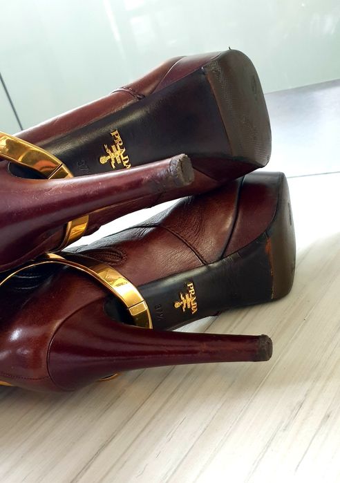 Prada Leather Boots Size 37/1/2 /24см. ОРИГИНАЛ! Дамски Кожени Ботуши!
