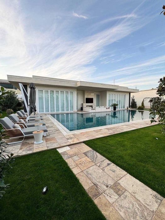 Сдается Большой Дом на улице Никитина Никто не Жиль