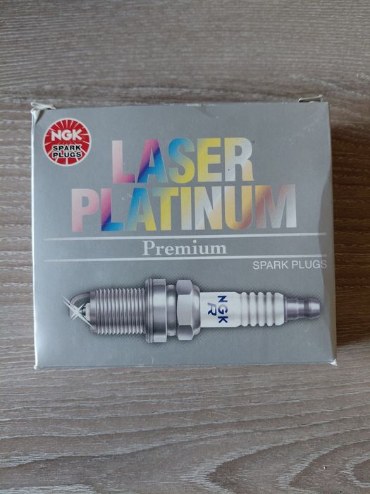 NGK Запалителна свещ PFR7B 4853
M14 x 1,25, Pазмер на ключ: 16 mm