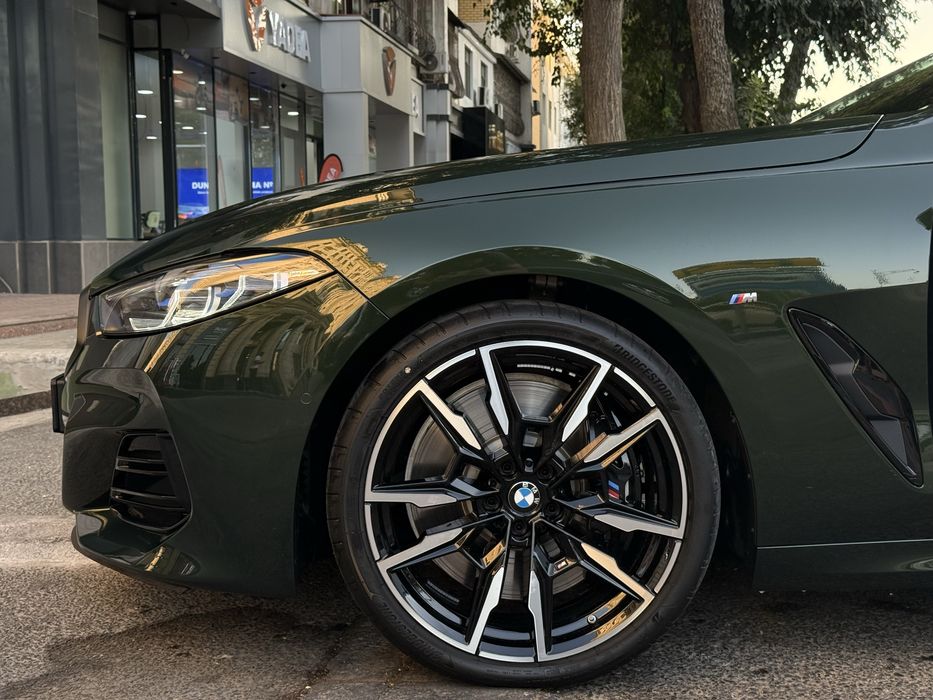 BMWm850i 2026 grat kope
