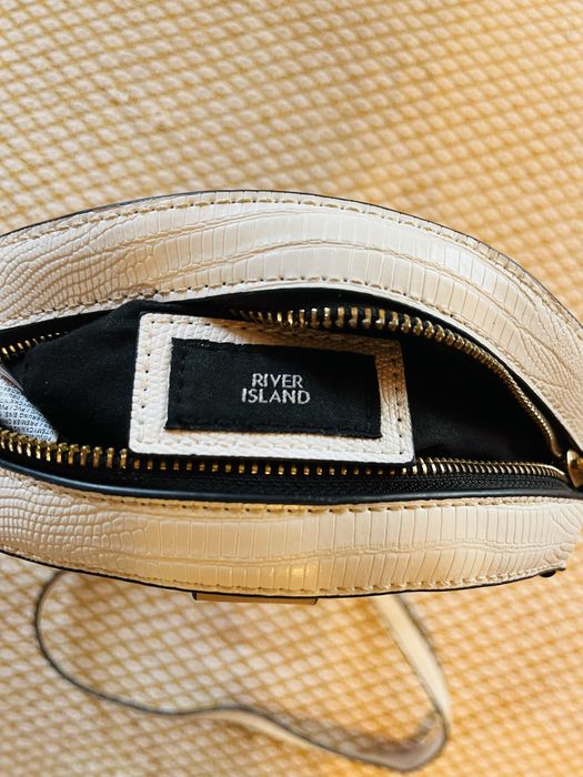 Чанта River Island