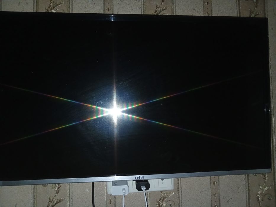 Televizor artel 32 dyum