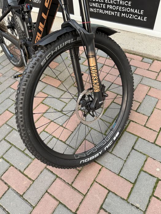 Bicicletă Electrică Asistată BULLS Sonic Evo AM-SL 1 Carbon Full Suspension - Motor Shimano EP8, Baterie 750Wh, Stare Excelentă, 510 km rulați