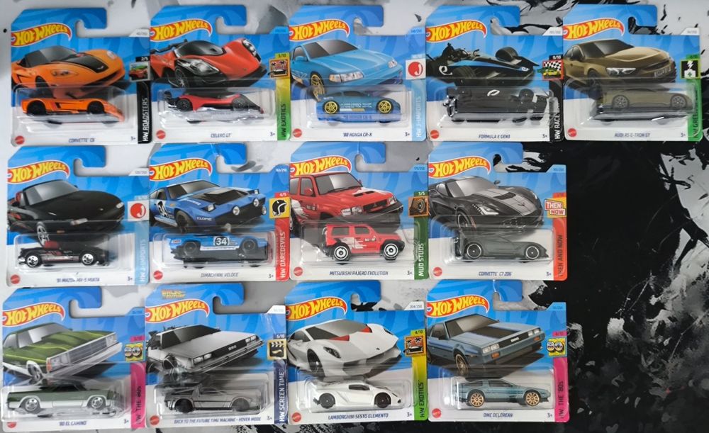 Продам HotWheels