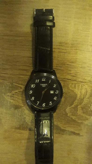 Продам часы новые