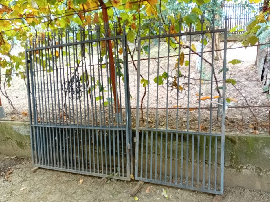 Porți de fier forjat