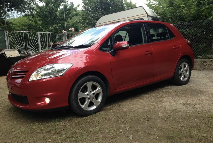 Тойота аурис/ Toyota auris 1.33 vvti 99кс 10-12г