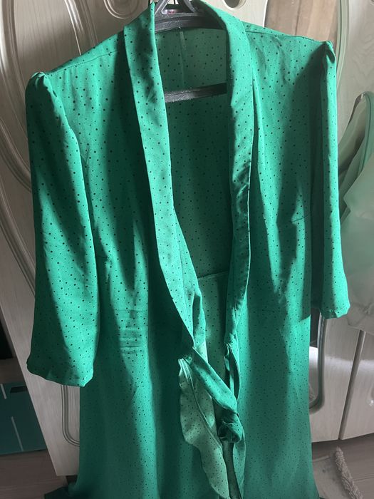 Продам платье