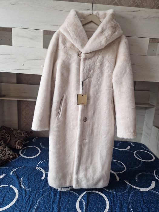 Продам двустороннюю дубленку