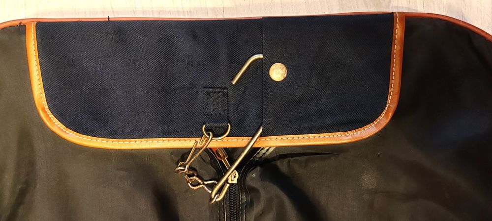 Geanta husa de haine