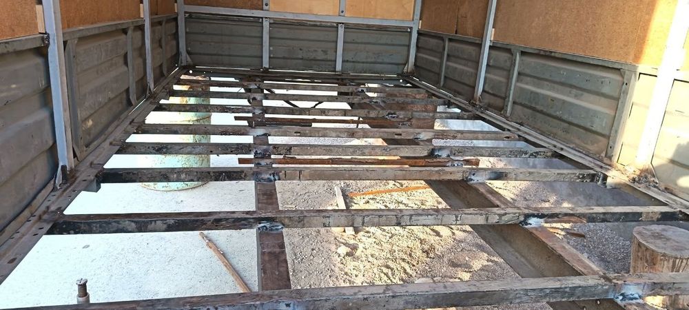 Газель борт сотилади  янги тент поли куйилмаган