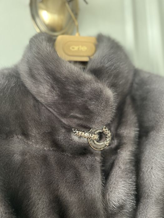 Продается шуба из норки