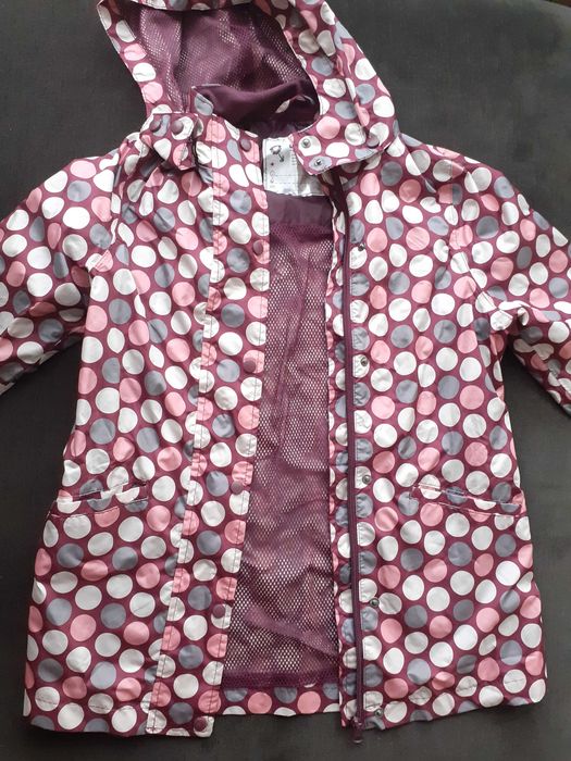 Шушляково пролетно-есенно яке -ветровка за 8-10 г.