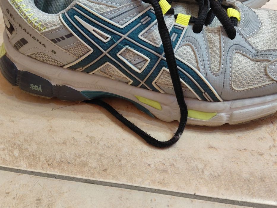 Asics Gel-Kahana 8