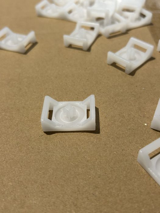 Clipse, Suport bride pentru trasee cablu / Pentru pistoale de cuie