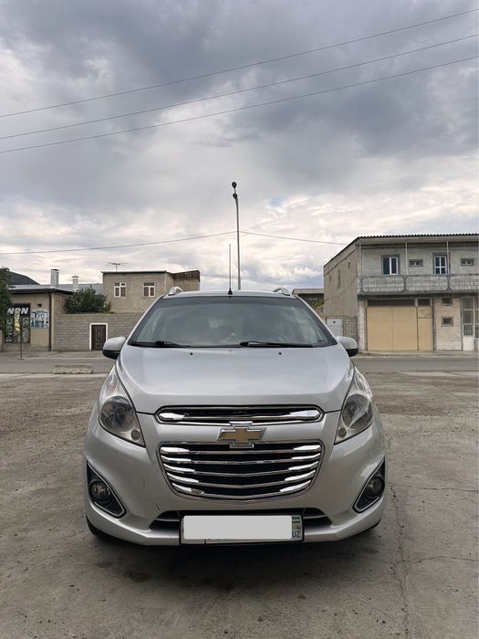 Спарк автомат родной
