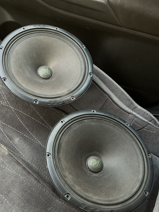 Колонки на авто деав боунс